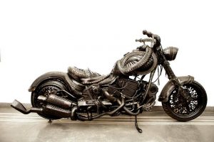 Lahcen Iwi Sculpture de pneus 2