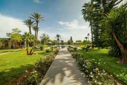 Location Villa Marrakech avec piscine privée et services de luxe